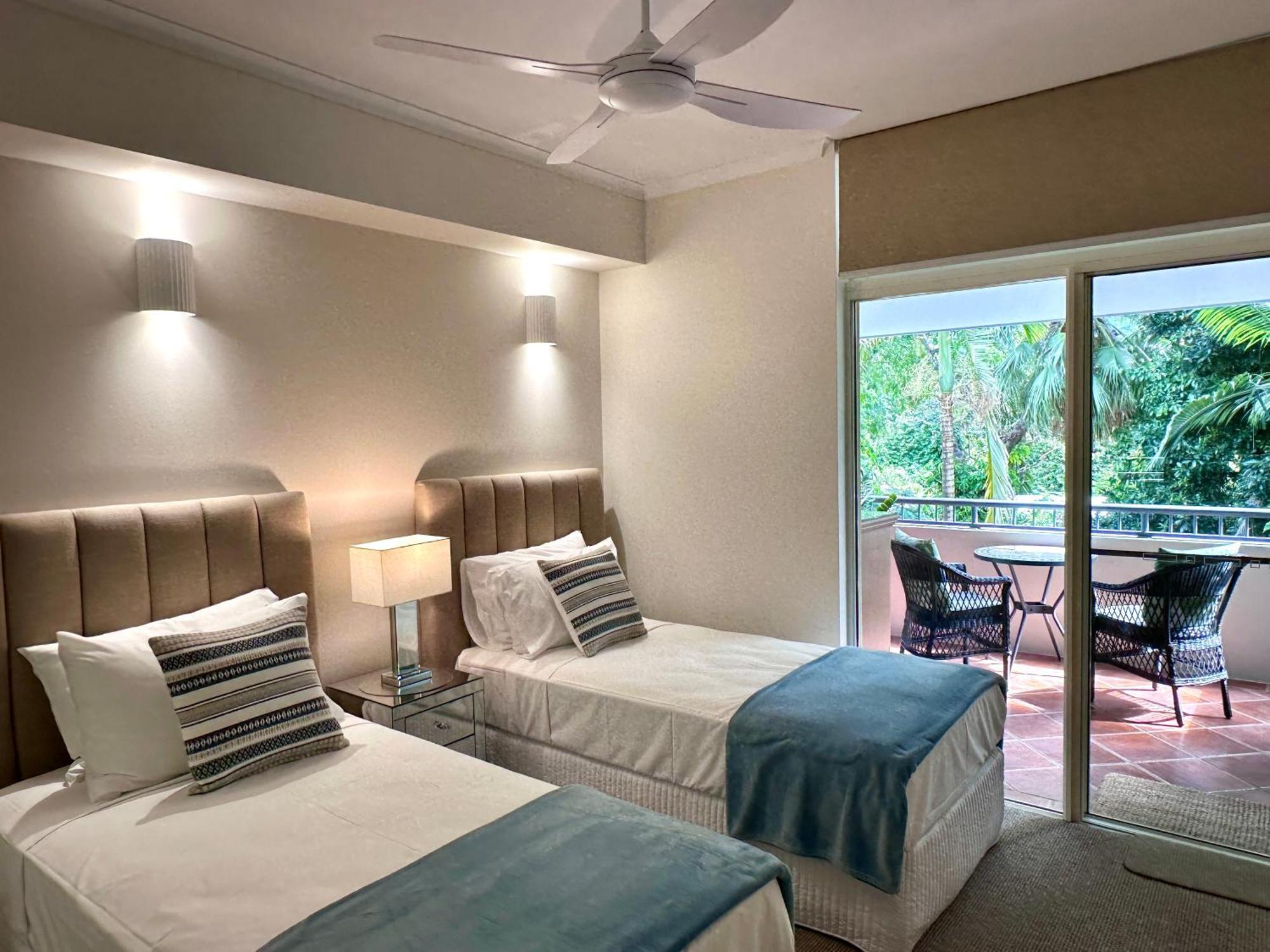Oasis At Palm Cove Apart otel Dış mekan fotoğraf